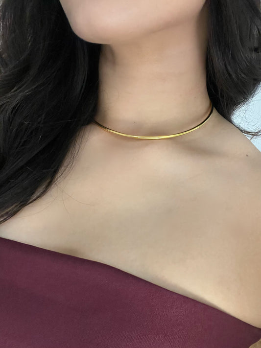 Athena’s chocker